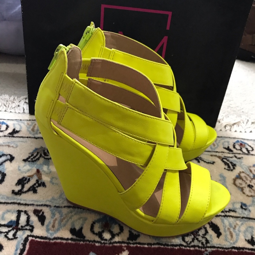Material Girl Wedges